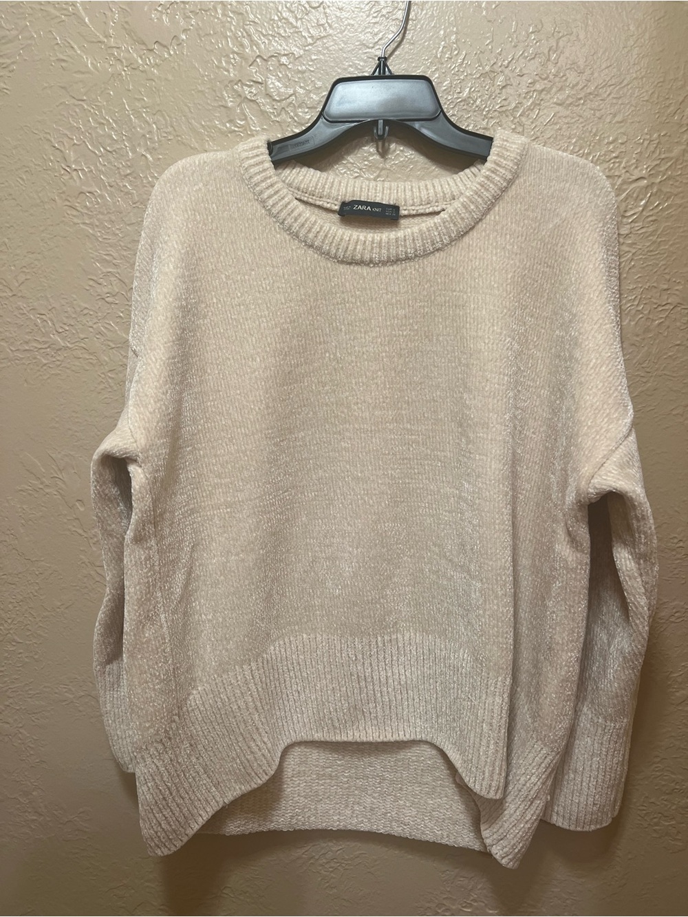 Zara Soft Cream Ribbed Crew Sweater
